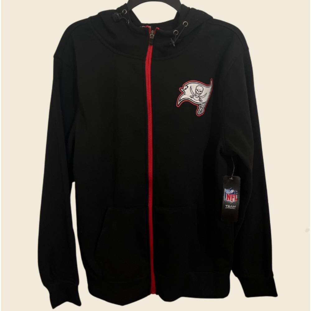 Tampa Bay Buccaneers NWT Zip Up Hoodie Mens Size M